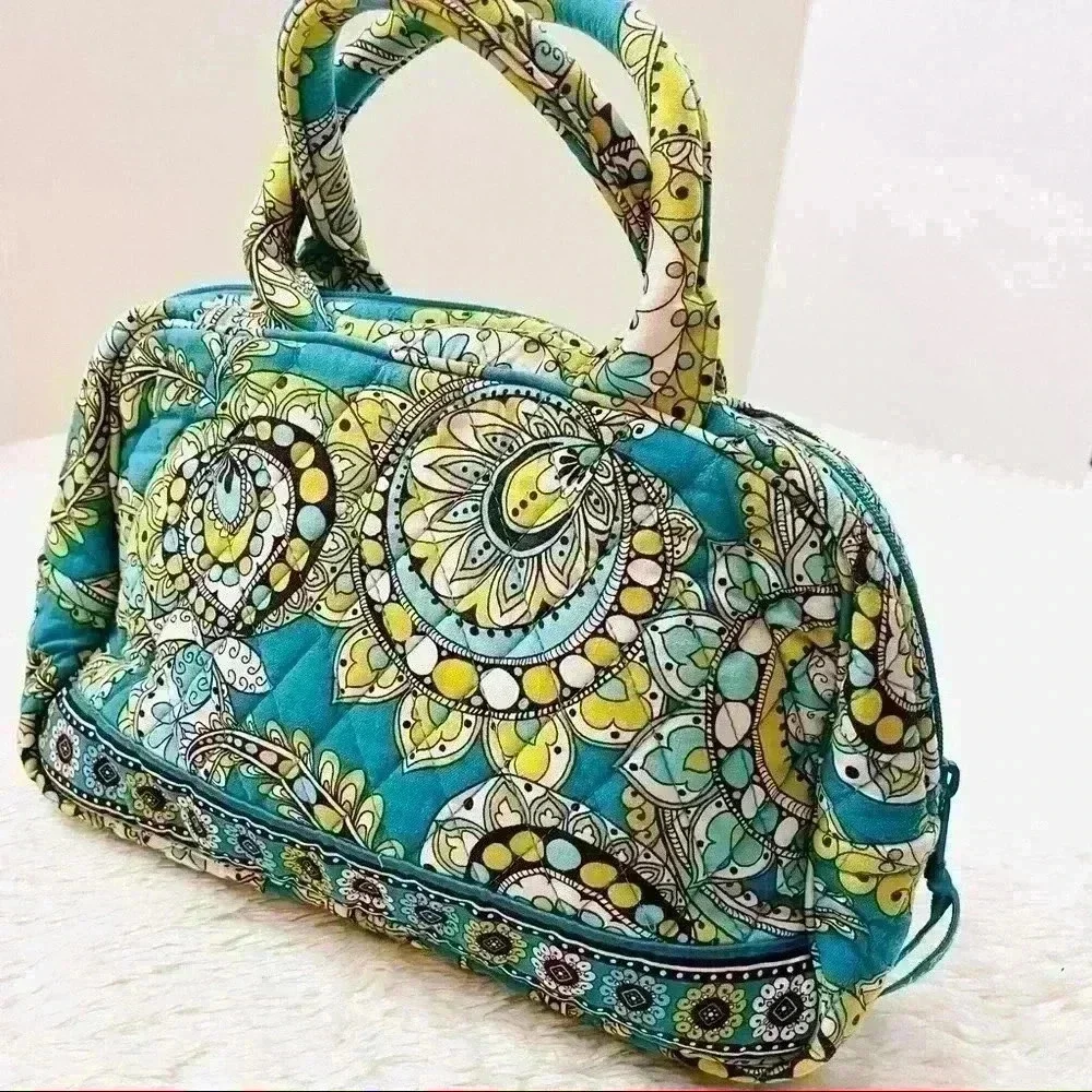 Vera Bradley Turquoise Yellow Paisley‎ Floral Print Quilt Shoulder Purse